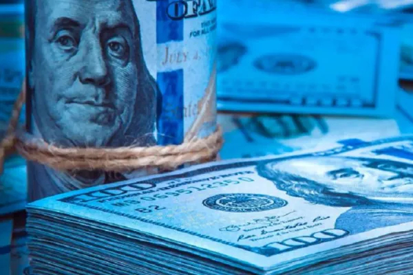 El dólar blue quebró la estabilidad y finalizó a $1.000