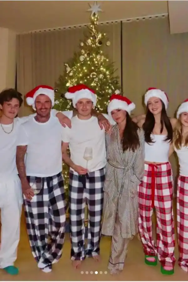 David Beckham junto a su familia
