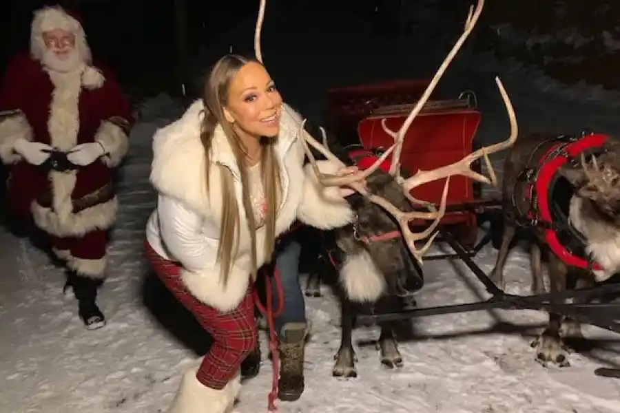 Mariah Carey y su típico paseo en trineo