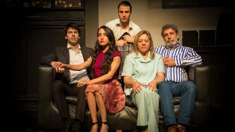 “EL LOCO Y LA CAMISA”. Documental sobre la obra teatral con testimonios del elenco, que dialogará con el público en la Facultad de Derecho. dfdfdfdfdfdfdfd