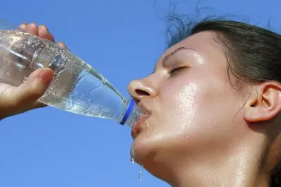 ¿Cómo identificar los síntomas de la insolación y qué hacer para aliviarla?