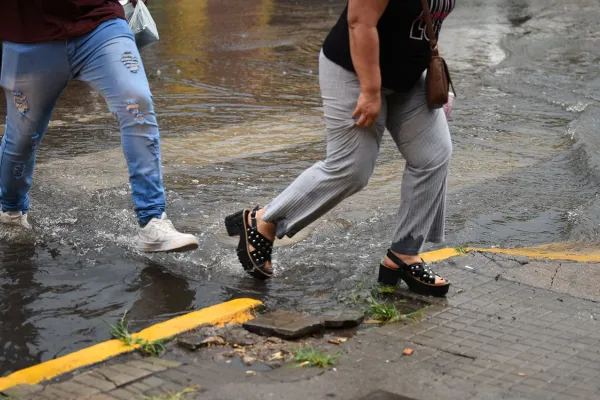 Las lluvias seguirán todo el viernes y se esperan fuertes tormentas en Tucumán
