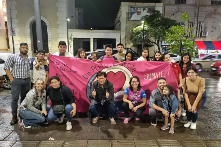 Harán “el asado más grande del mundo” en Tucumán para personas en situación de calle