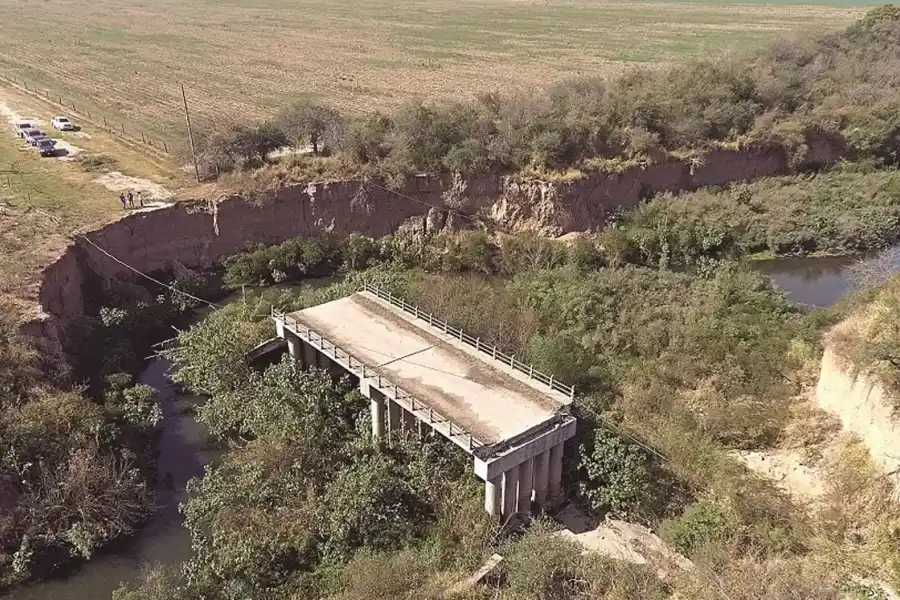 DEPLORABLE. Es el estado de la red de caminos en el interior de la provincia.