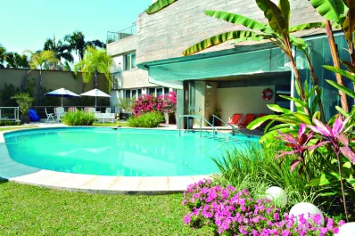 Hotel Howard Johnson: date el gusto de una pausa de relax en Yerba Buena