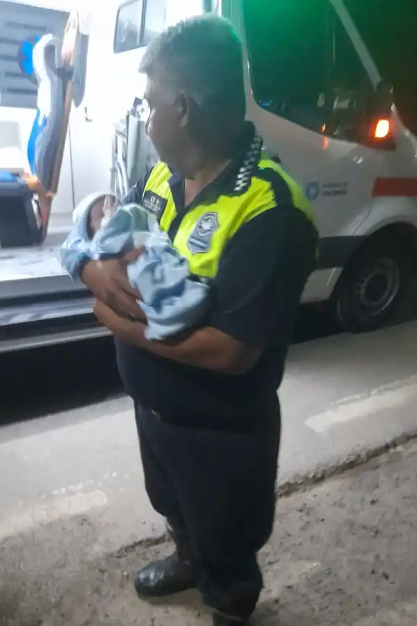 En Tucumán, el primer bebé de 2024 nació en una comisaría