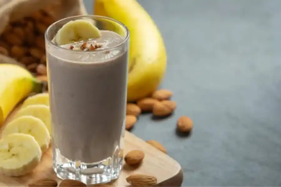 Los ingredientes del licuado son papaya, linaza y avena.