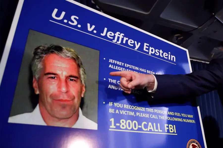 La sorprendente lista de famosos asociados a Jeffrey Epstein y su supuesta red de pedofilia.