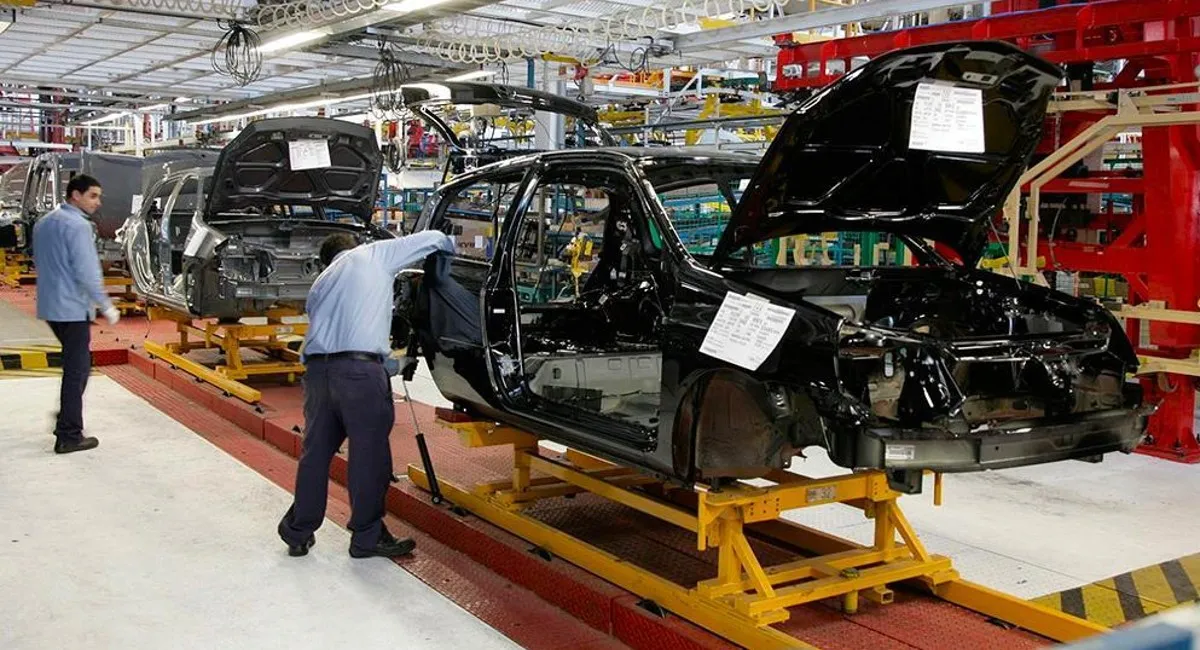 Autos: la producción nacional registró un aumento del 13,7% durante el año pasado