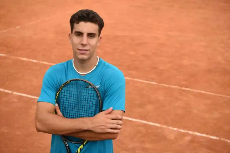 VA POR TODO. Tras lograr su primer punto ATP, Zeitune, decidió dejar de jugar torneos junior. 