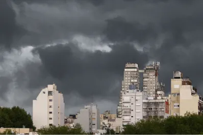 Lanzan alertas amarilla y naranja por tormentas fuertes para siete provincias