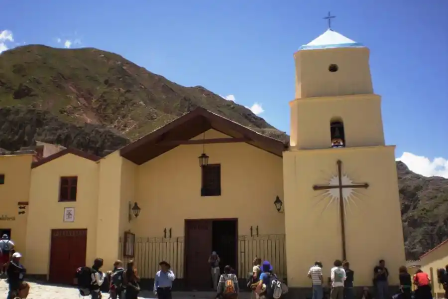 APACIBLE. Las horas transcurren lentas en la tranquilidad del pueblo.