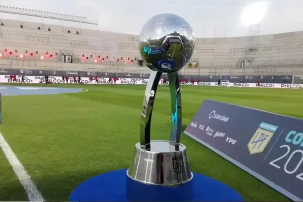 Mercado de pases: tormenta de fichajes en el fútbol argentino