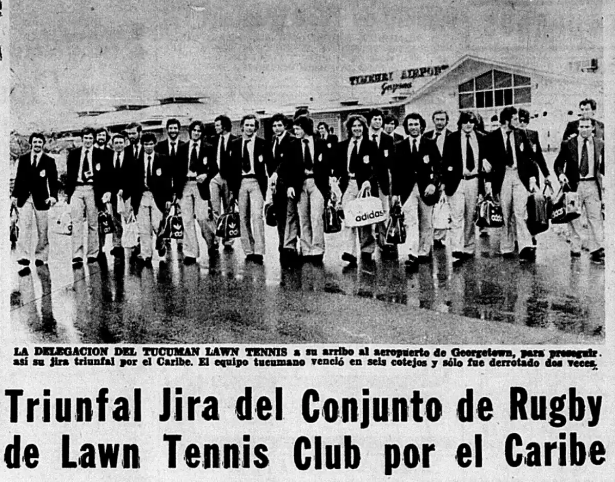 REGRESO. La delegación retorno al país después de una gira de casi 40 días, y así lo reflejó LA GACETA.