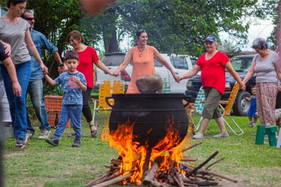 Salsa, trabajo y migración: la herencia siciliana de Lules
