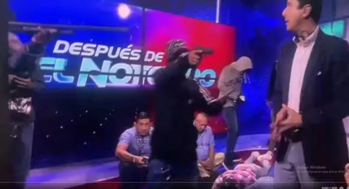 Violencia en Ecuador: encapuchados tomaron un canal de televisión y secuestraron a los empleados