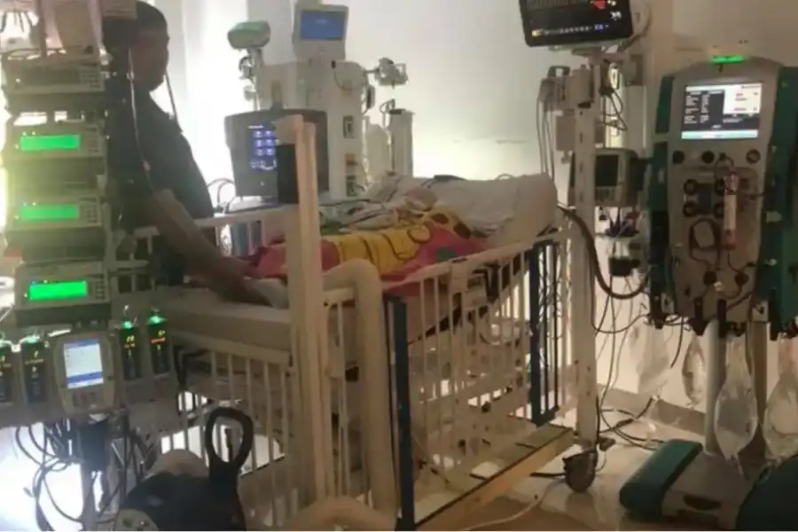 Una mujer fingió que su hija tenía cáncer, le rapó la cabeza y recaudó U$S8.000 en donaciones