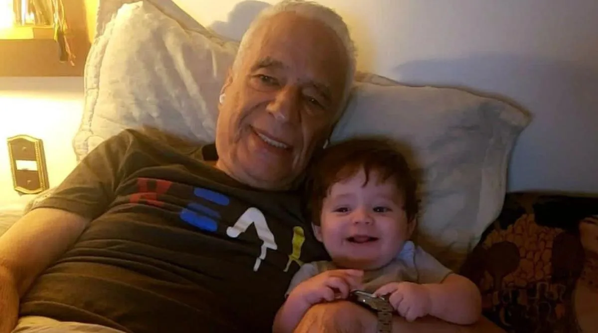 Alberto Cormillot con su hijo