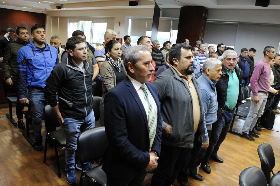 IMPUTADOS. Se está juzgando a 42 acusados de haber realizado la huelga policial que derivó en los saqueos de 2013. la gaceta / foto de antonio ferroni