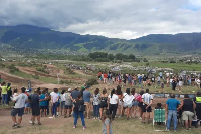 Díaz Vélez, ante una multitud, ganó la primera fecha del Torneo de Verano en Tafí del Valle