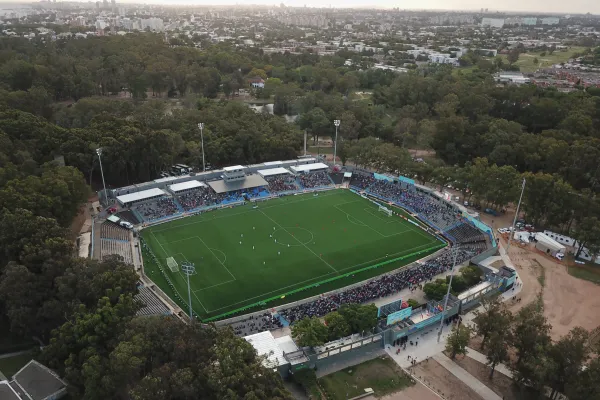 Atlético Tucumán-Cerro Largo: ver en vivo y probables formaciones