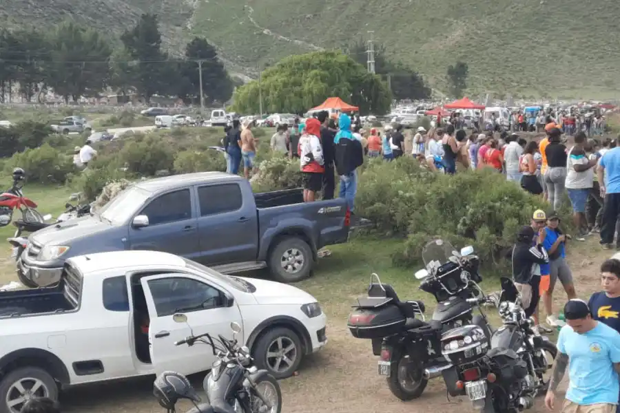 Díaz Vélez, ante una multitud, ganó la primera fecha del Torneo de Verano en Tafí del Valle