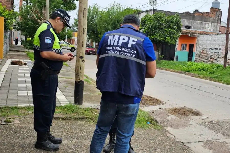 Equipos trabajan en la vivienda. FOTO MINISTERIO PÚBLICO FISCAL