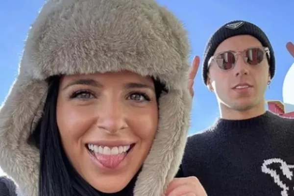 El look de Enzo Fernández que se hizo viral en sus vacaciones europeas junto a su novia