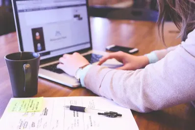 Trabajo remoto: una compañía de Estados Unidos ofrece sueldos de hasta U$S50.000: ¿Qué requisitos se deben cumplir para formar parte?