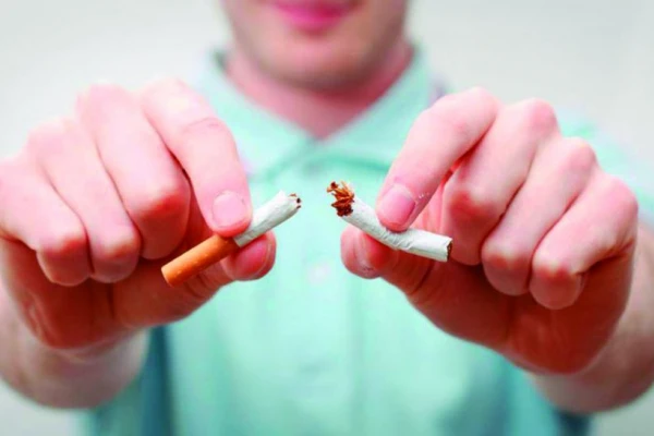 Entusiasma la disminución del consumo de cigarrillos