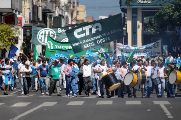 Contra la ley ómnibus y el DNU de Milei: cómo impactará el paro de la CGT en Tucumán