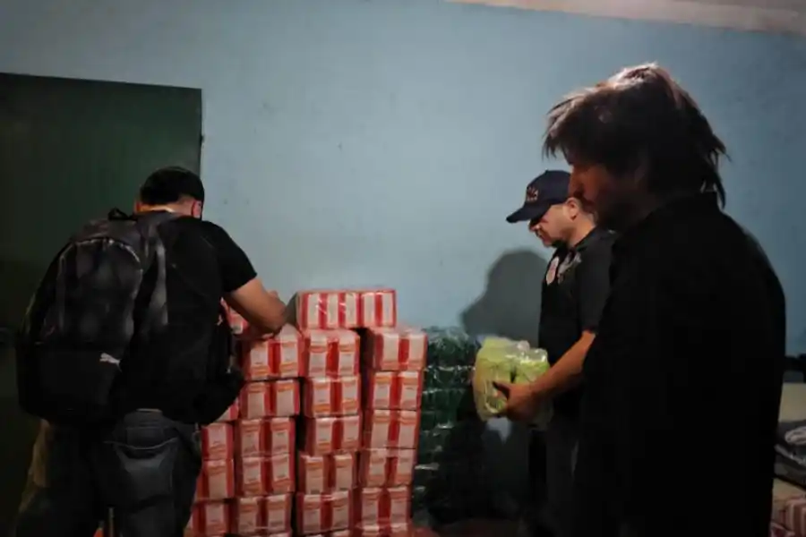 Esperan que los detenidos digan cómo consiguieron la mercadería que vendían de manera ilegal