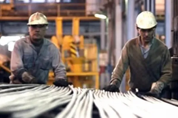 La actividad económica registró una caída de 0,9% en noviembre interanual