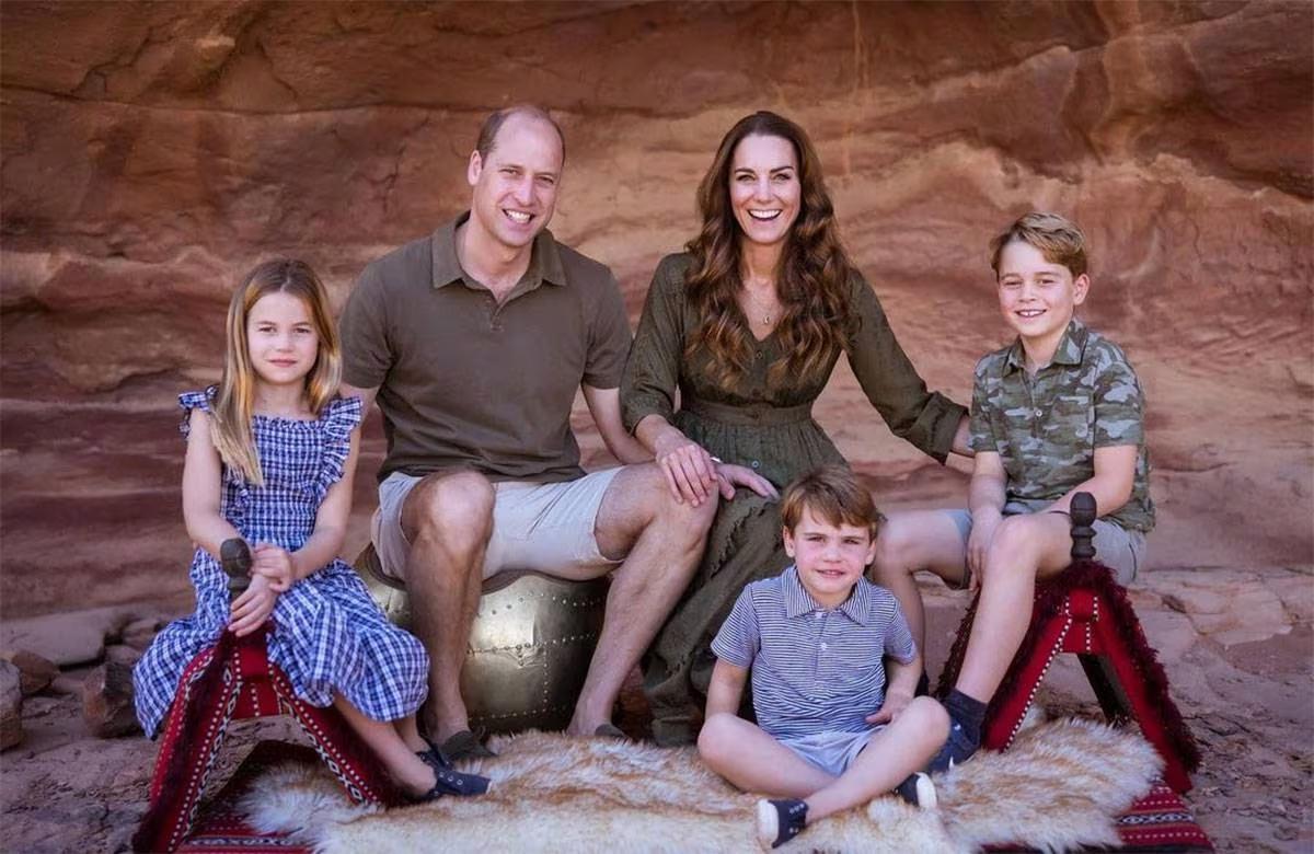 La familia que formaron el principe William y la princesa Kate Middleton.