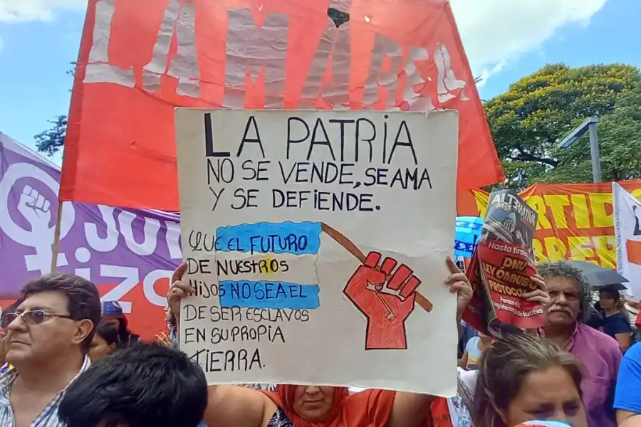 MARCHA DE GREMIOS EN TUCUMÁN. Foto de LA GACETA / Por Analía Jaramillo