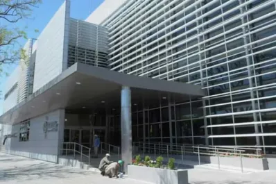 Abuela arrojó a su nieto dentro de una olla con agua hirviendo, en medio de una discusión con su ex nuera