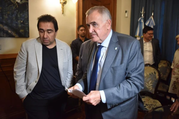 Ley de Bases: gobernadores se abroquelan tras los anuncios de Caputo
