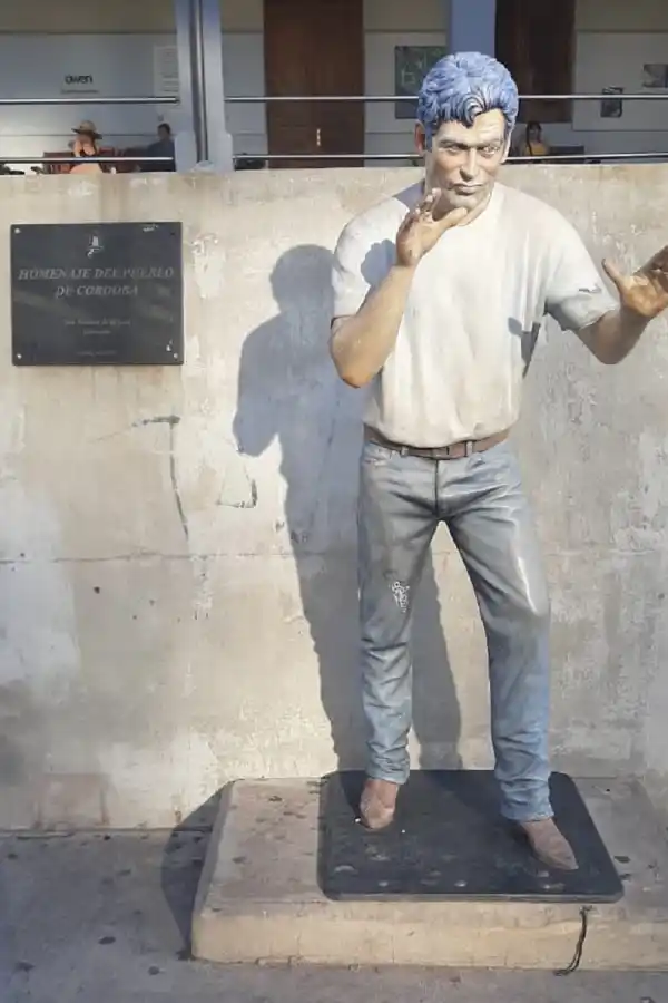 DE ESTIRPE CORDOBÉS. Rodrigo Bueno, ídolo del cuarteto, también cuenta con su estatua.