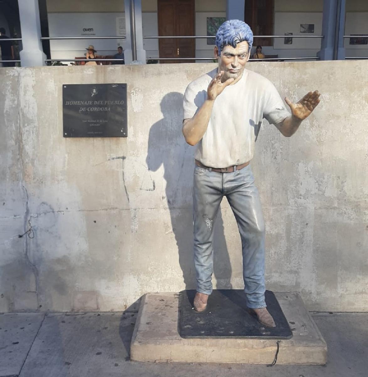 DE ESTIRPE CORDOBÉS. Rodrigo Bueno, ídolo del cuarteto, también cuenta con su estatua.