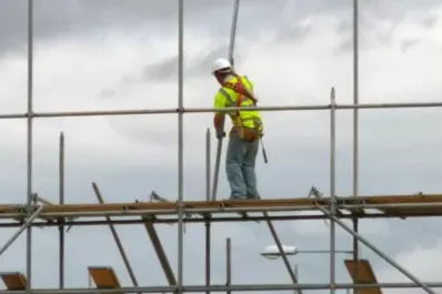 ¿Qué pasa con la obra pública? advierten que hay casi 3.500 proyectos paralizados