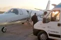 Dos pacientes fueron trasladados en el avión sanitario