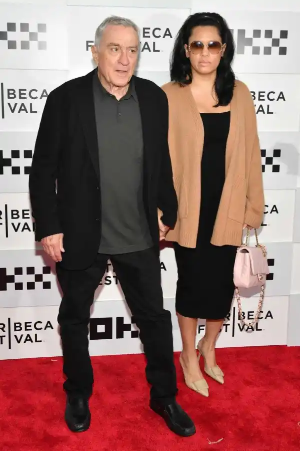 De Niro junto a Tiffany Chen