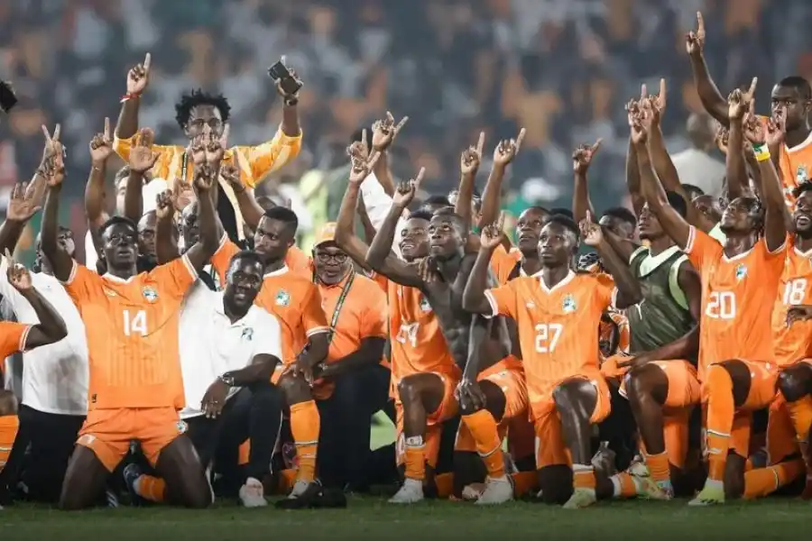 EN ASCENSO. Costa de Marfil tuvo una clasificación dramática a los cuartos de final de la Copa de África: venció por penales a Senegal. 