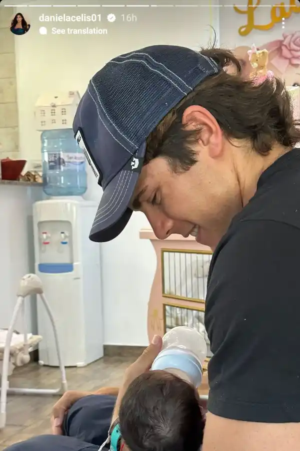 El tierno gesto de Marcos Ginocchio con las bebés de Daniela Celis y Thiago Medina