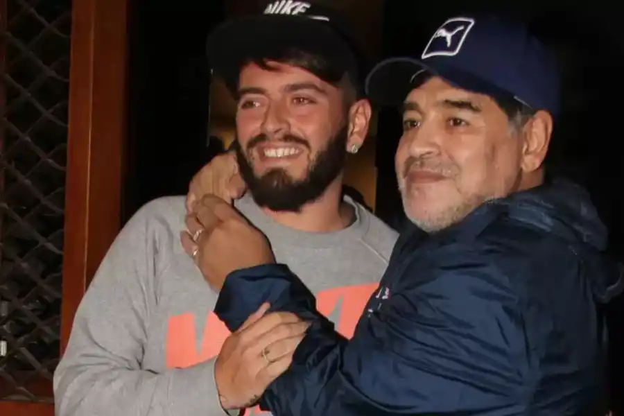 Maradona hizo su reconocimiento público en 2016