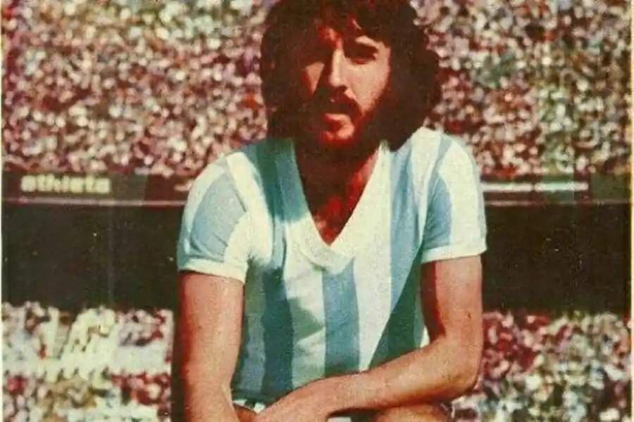 El traspaso de Villagra a River rompió un récord que Ricardo Villa supo ostentar