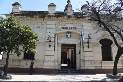 Cartas de lectores: comisaría Segunda