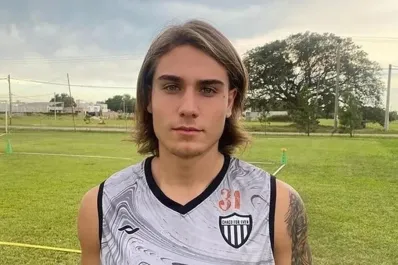 Batistuta, Messi y Riquelme jugarán la Primera Nacional