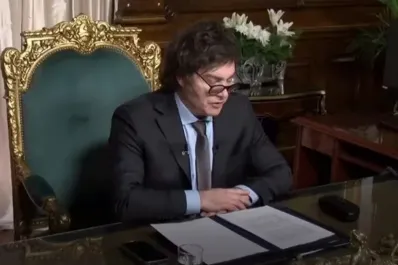 Con un nuevo DNU, Milei modificó tareas y estructuras en el Gobierno