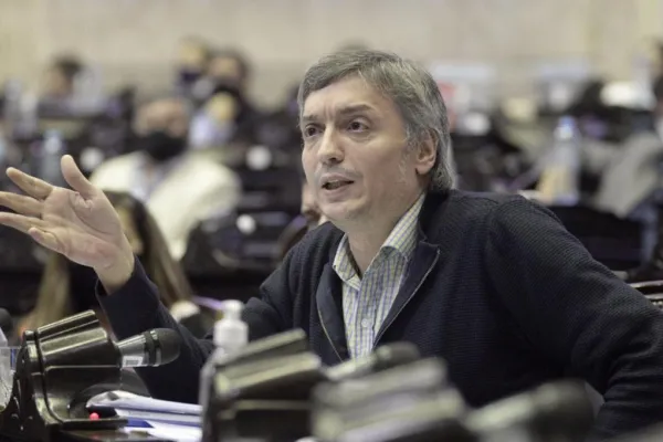 Máximo Kirchner rechazó la ley ómnibus y la tildó de mamotreto